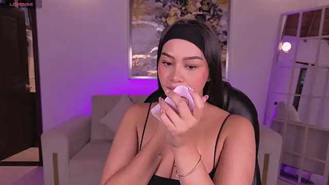 CelestePalmer  online show from 08.02.26