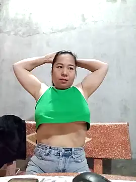 Queen 18200 online show from 12.22.24