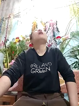 Queen 18200 online show from 01.21.25