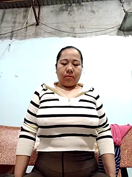 Queen 18200 online show from 11.18.25