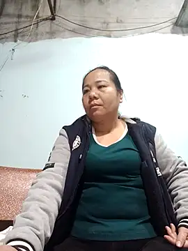 Queen 18200 online show from 11.25.25