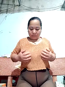 Queen 18200 online show from 02.17.26