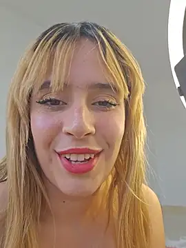 Snapshot of Massa8 chatting on 12.11.24 Massa8 online show from 12.11.24