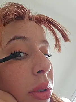 Snapshot of Massa8 chatting on 01.07.25 Massa8 online show from 01.07.25