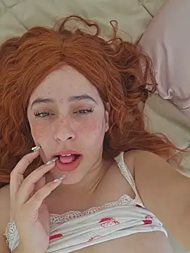 Snapshot of Massa8 chatting on 02.22.25 Massa8 online show from 02.22.25