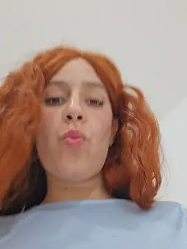 Snapshot of Massa8 chatting on 03.06.25 Massa8 online show from 03.06.25