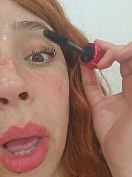 Snapshot of Massa8 chatting on 03.12.25 Massa8 online show from 03.12.25