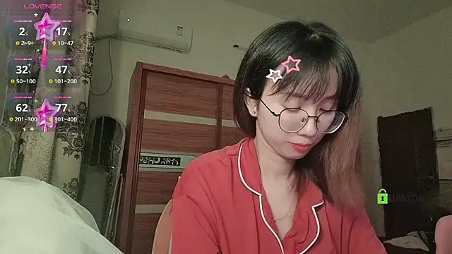 Snapshot of Lili_666 chatting on 11.14.25 Lili 666 online show from 11.14.25