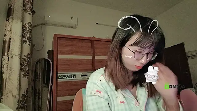 Snapshot of Lili_666 chatting on 12.22.25 Lili 666 online show from 12.22.25