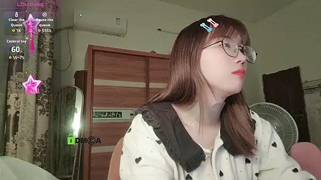 Snapshot of Lili_666 chatting on 02.01.26 Lili 666 online show from 02.01.26