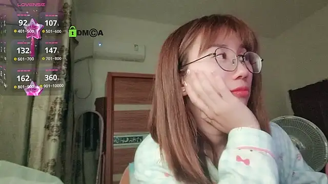 Snapshot of Lili_666 chatting on 02.11.26 Lili 666 online show from 02.11.26