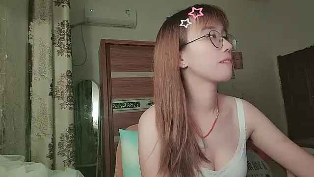 Lili 666 online show from 08.04.26