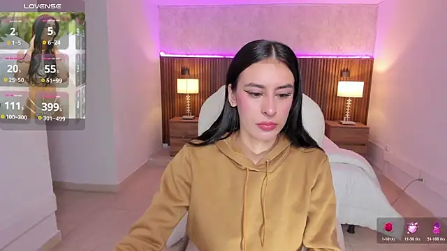 karlaa james online show from 04.25.26