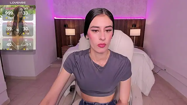 karlaa james online show from 06.17.26