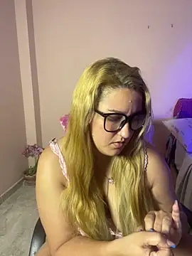 saray gomez22 online show from 05.04.26