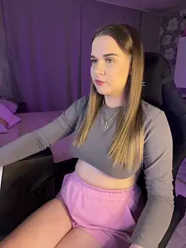 Snapshot of Lexi_noah chatting on 02.11.25 Lexi noah online show from 02.11.25