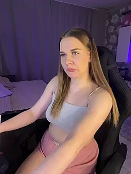 Snapshot of Lexi_noah chatting on 03.11.25 Lexi noah online show from 03.11.25