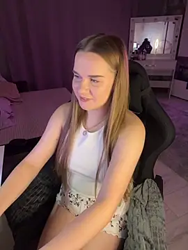 Snapshot of Lexi_noah chatting on 10.02.25 Lexi noah online show from 10.02.25