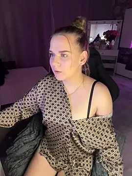 Snapshot of Lexi_noah chatting on 10.12.25 Lexi noah online show from 10.12.25