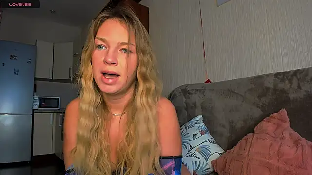 Jeanne Williams online show from 03.16.25