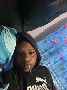 Snapshot of Badbob33 chatting on 03.12.25 Badbob33 online show from 03.12.25