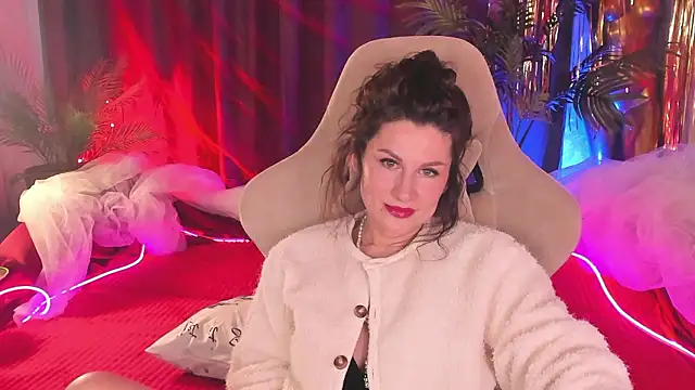 Snapshot of April_o_Nill chatting on 02.10.26 April o Nill online show from 02.10.26