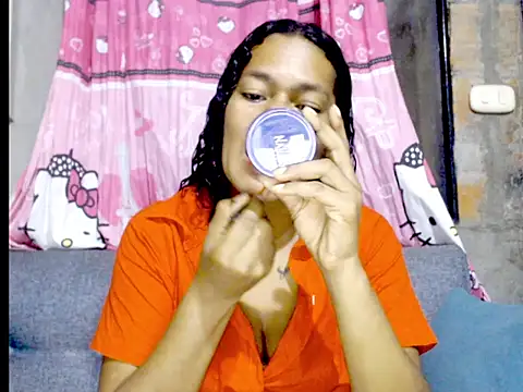 Snapshot of dirtyxgirlxxxschoolgirl chatting on 11.13.25 dirtyxgirlxxxschoolgirl online show from 11.13.25