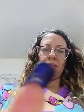 miss hanna07 online show from 10.22.25