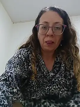 miss hanna07 online show from 10.28.25