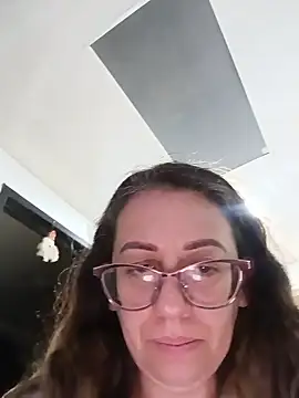 Snapshot of miss_hanna07 chatting on 06.25.26 miss hanna07 online show from 06.25.26