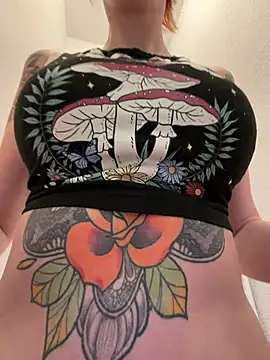 Snapshot of MissyRoulette chatting on 01.15.26 MissyRoulette online show from 01.15.26