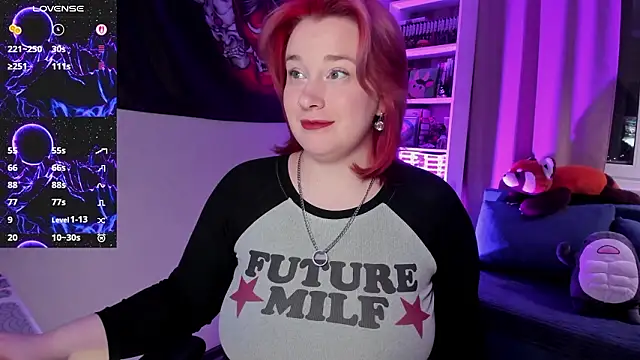 Snapshot of gitera_ chatting on 02.20.26 gitera online show from 02.20.26