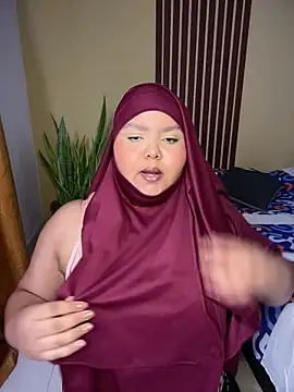 Snapshot of _Shara_Handal_ chatting on 06.26.26 Shara Handal online show from 06.26.26