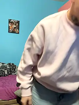 Snapshot of Nenejoven16- chatting on 11.30.25 Nenejoven16- online show from 11.30.25