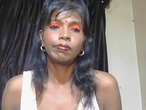 Fuckable Nasty MILF online show from 02.01.25