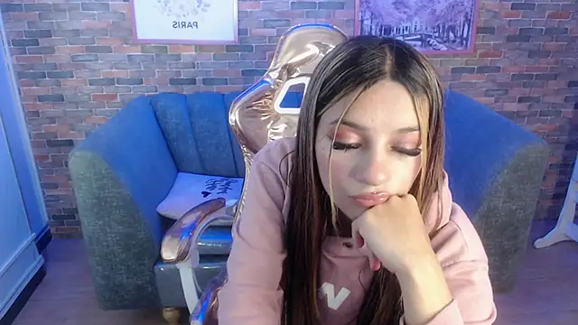 Laurita b online show from 01.21.25