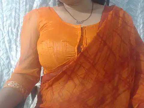 cute-priy online show from 03.18.26