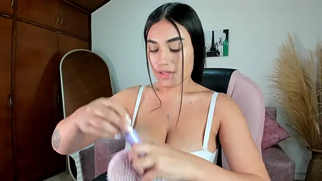 Snapshot of Alheli_16 chatting on 02.20.26 Alheli 16 online show from 02.20.26