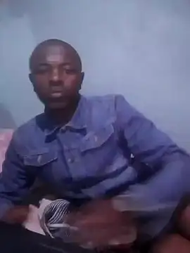 Snapshot of DigCrok chatting on 09.12.25 DigCrok online show from 09.12.25