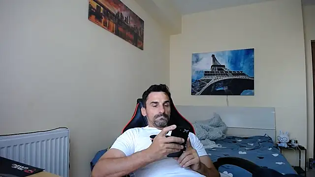 Snapshot of amydamarw chatting on 06.18.26 amydamarw online show from 06.18.26
