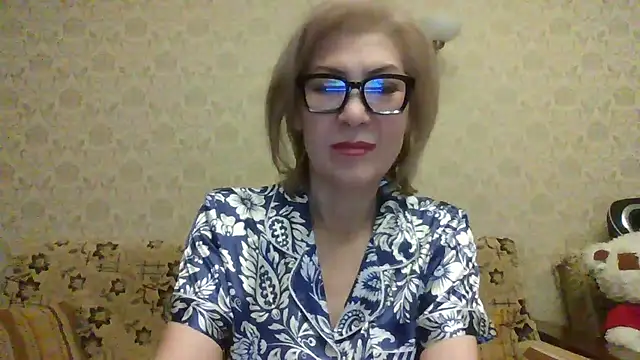 Snapshot of Elegant00Lady chatting on 07.31.26 Elegant00Lady online show from 07.31.26