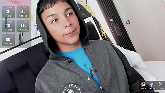 Snapshot of Seductivo_jr chatting on 02.13.26 Seductivo jr online show from 02.13.26