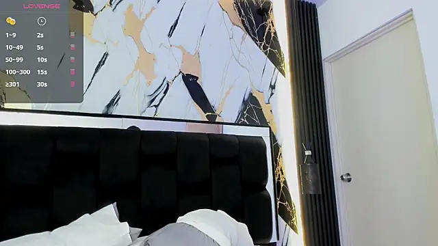 Snapshot of Seductivo_jr chatting on 02.24.26 Seductivo jr online show from 02.24.26