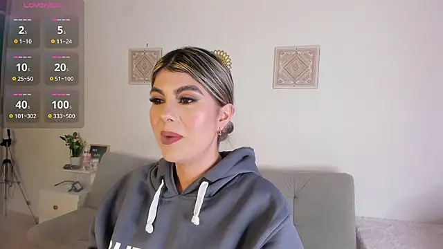 Snapshot of Abigail_29 chatting on 10.11.25 Abigail 29 online show from 10.11.25