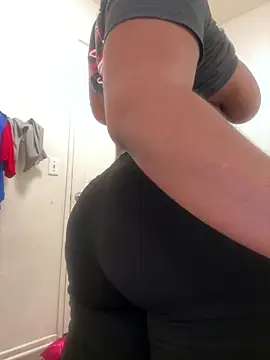 Prettynthick12 online show from 06.09.26