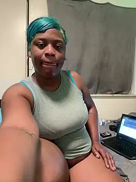 Prettynthick12 online show from 06.23.26
