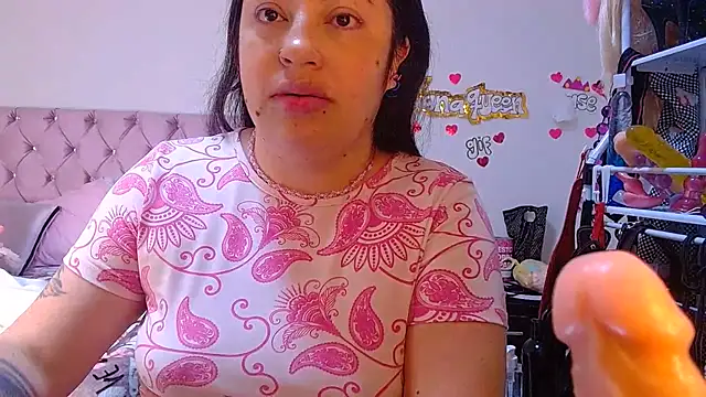lanaqueen699 online show from 06.23.26