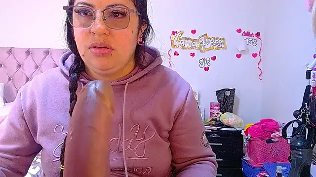 lanaqueen699 online show from 06.26.26