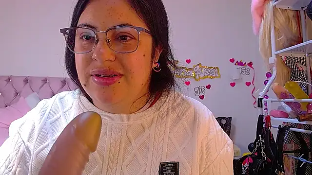lanaqueen699 online show from 06.30.26