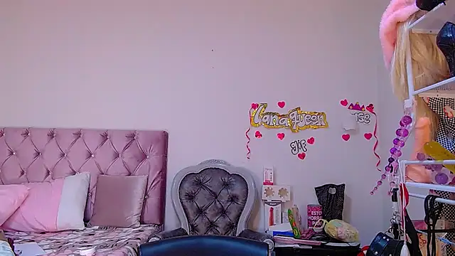 lanaqueen699 online show from 07.09.26